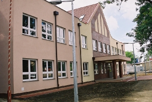 2000 Gymnasium Nr. 4